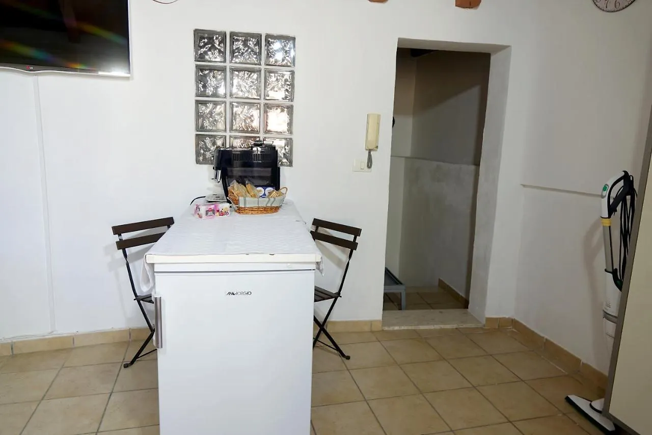 La Casetta Del Carmine Apartment Syracuse Italy